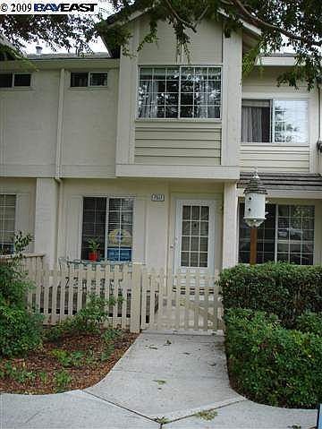1st image of 7517 Oxford Cir #120