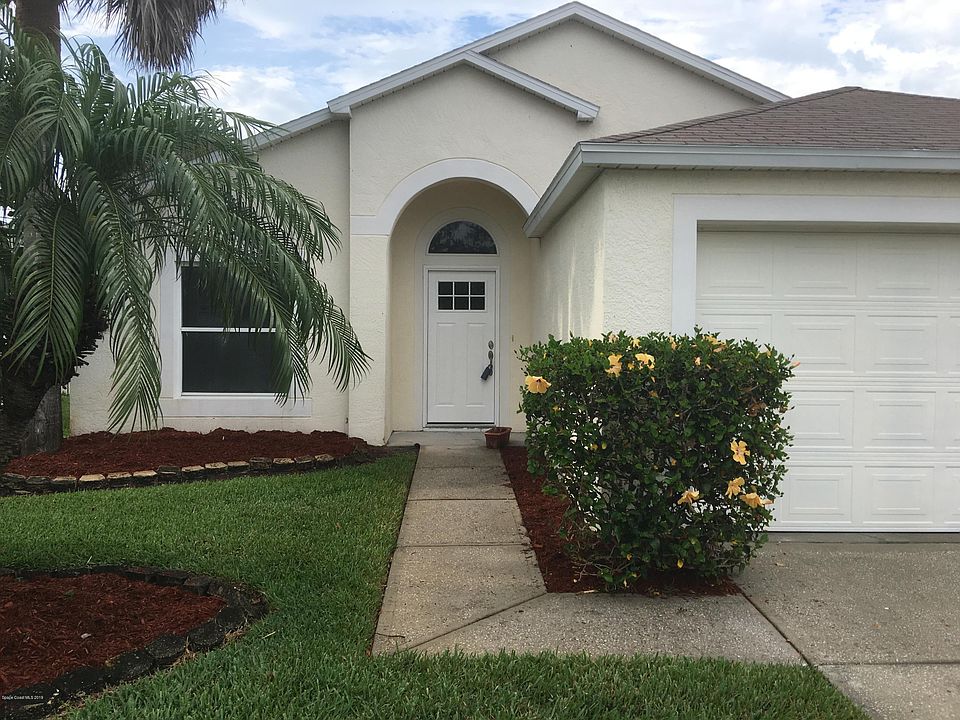 1st image of 620 Benton Dr