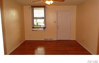 3rd image of 37 Kiernan Ave