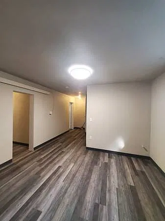 1 bed, $900 — Photo 2