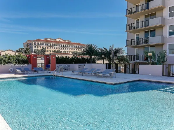 4100 Salzedo St APT 610, Coral Gables, FL 33146