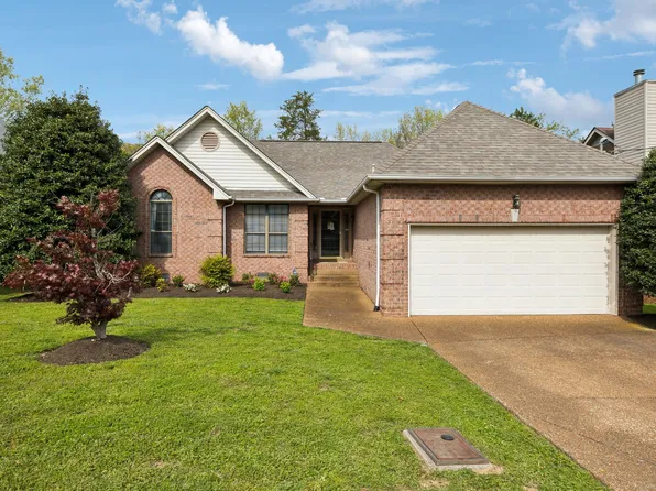 6856 Sunnywood Dr, Nashville, TN 37211