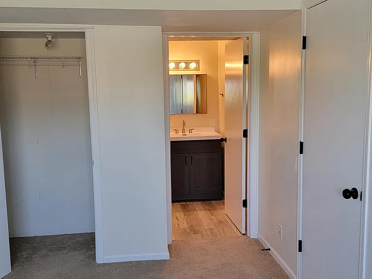 2015 NW 53rd St — Photo 13