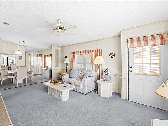 5th image of 484 TROPICAL ISLES Circle #D-32
