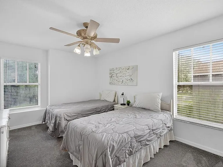 11115 Avery Oaks Dr — Photo 40