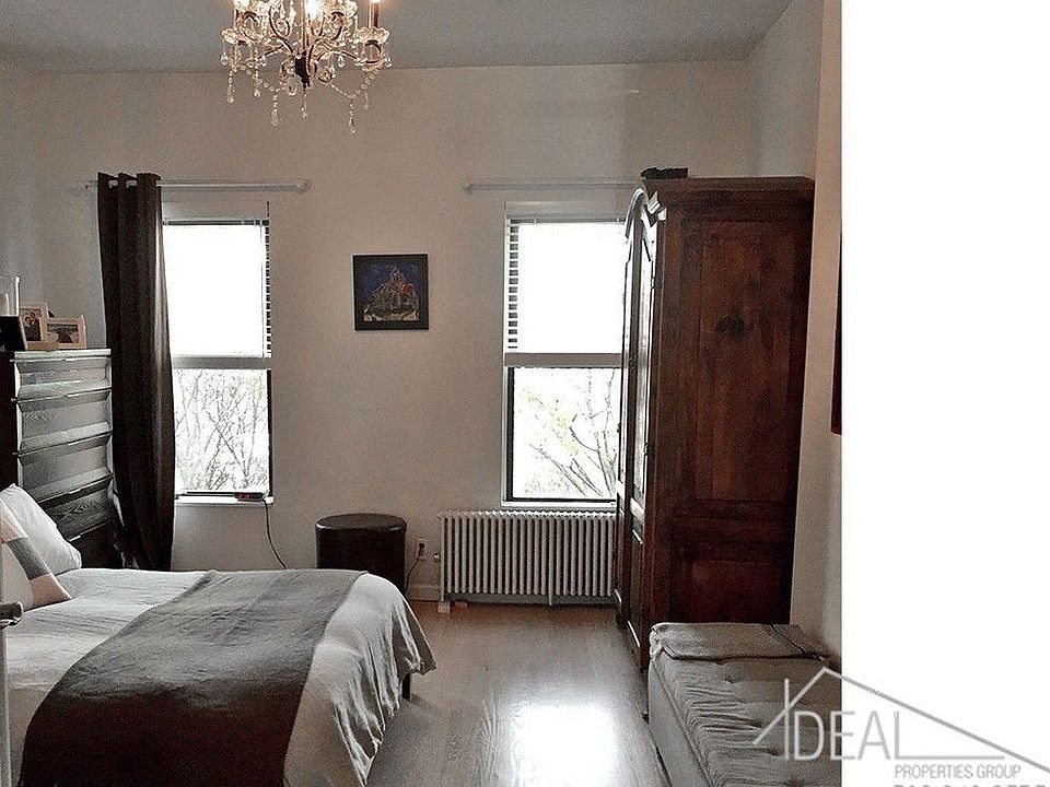 2nd image of 430 13th St APT 4L