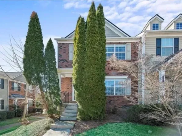 615 Market Place Ln, Woodstock, GA 30188
