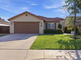 6807 Clear Water Creek Way, Bakersfield, CA 93311