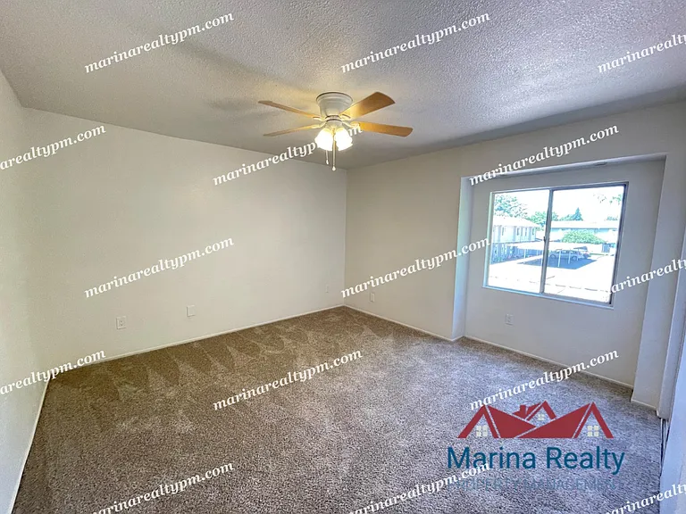211 Del Luz Ct — Photo 27