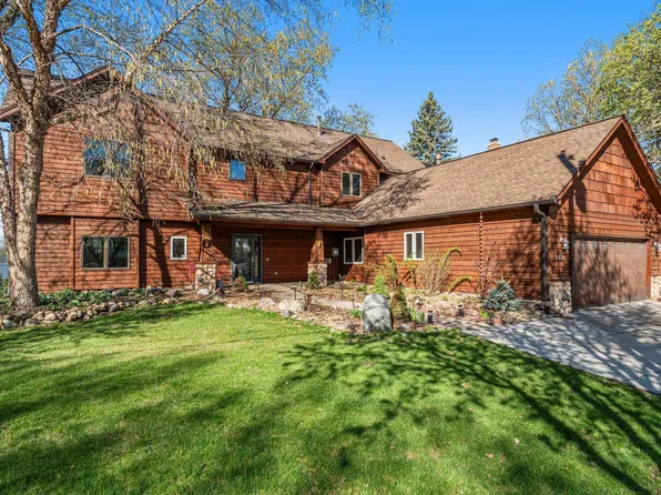 5611 Indiana Ave N, Brooklyn Center, MN 55429