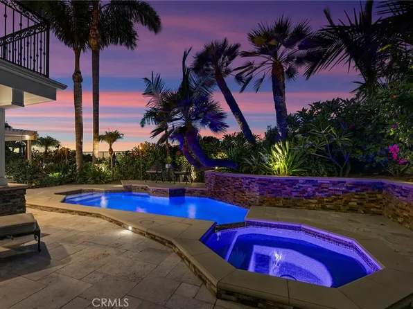 2562 N Meadow Grove Rd, Orange, CA 92867