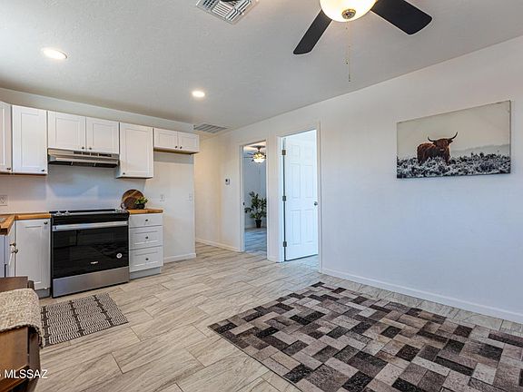 Kitchen/Living room
