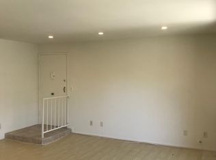 921 Granville Ave APT 2, Los Angeles, CA 90049
