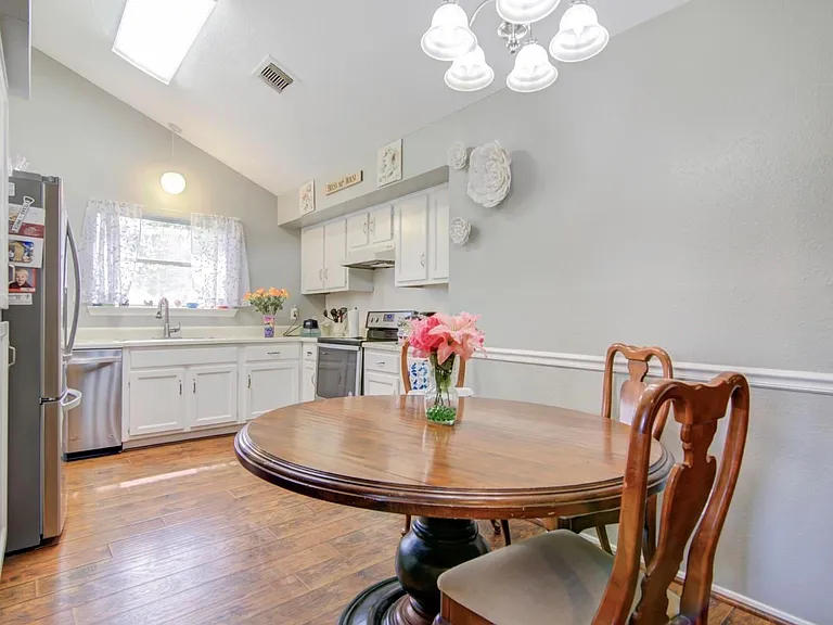 5810 Wildfire St — Photo 5