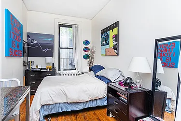 Rented by Living New York