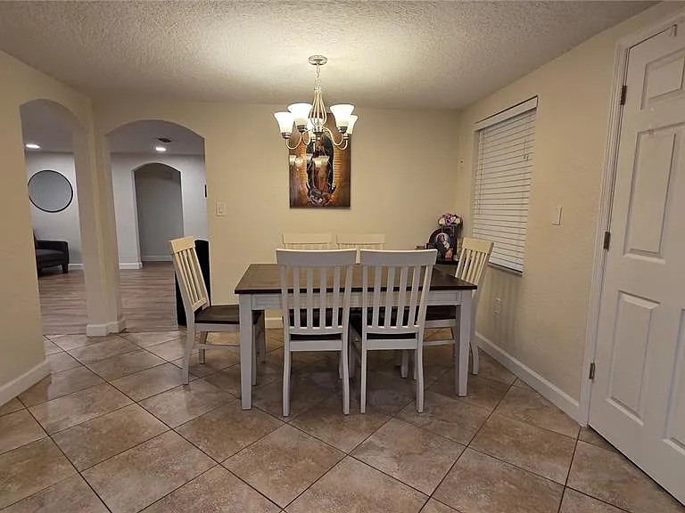 7340 Brentwood Dr — Photo 11