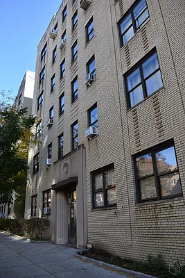 Rented by Halstead Real Estate | media 21