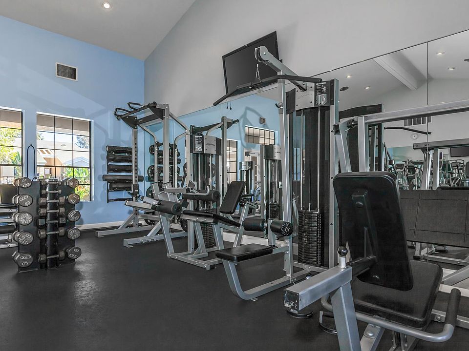 Club River Run Apartment Rentals San Diego, CA Zillow