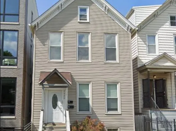 2426 W Moffat St #2, Chicago, IL 60647