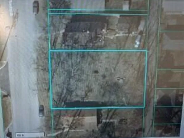 753 Fleming St, Hobart, IN 46342