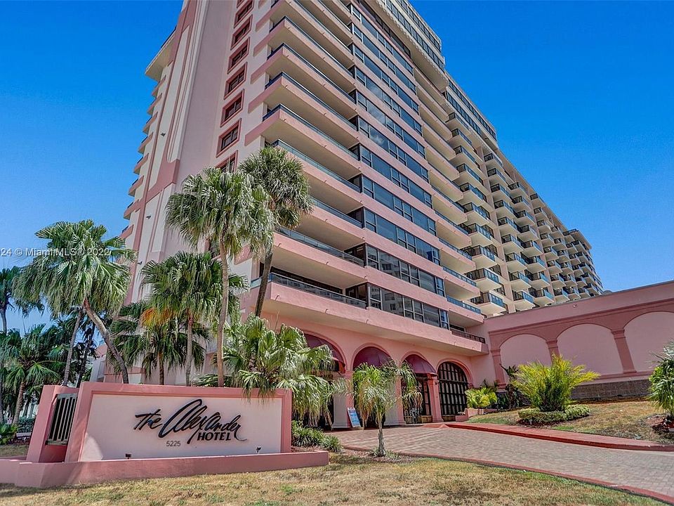 1st image of 5225 Collins Ave APT 1016