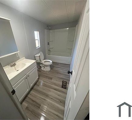 4th image of 8010 SE 131st Pl #39
