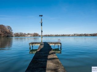 308 Isle Of View Dr, Mc Queeney, TX 78123