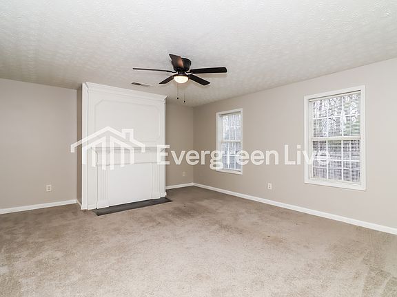 2nd image of 784 Sinclair Way
