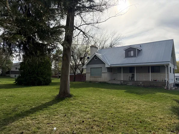175 N 100 E, Hyrum, UT 84319
