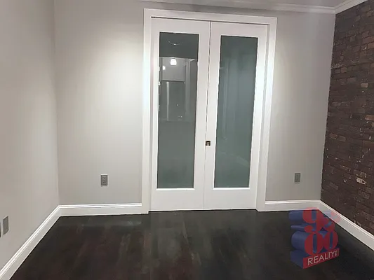 Rented by Centennial Properties NY | media 4