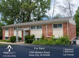1054 Newton Rd #4, Iowa City, IA 52246