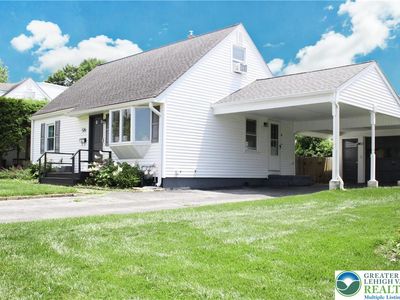 526 Spruce St, Hellertown, PA, 18055