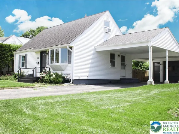 526 Spruce St, Hellertown, PA 18055