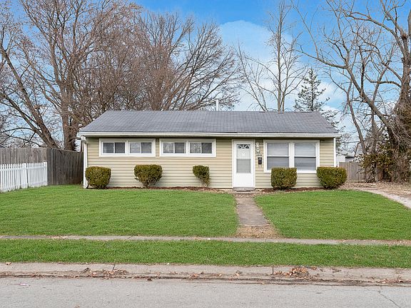 2nd image of 6642 Brookhaven Dr