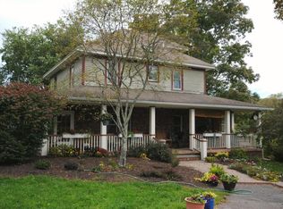 19 Adams Pond Rd, Hawley, PA 18428