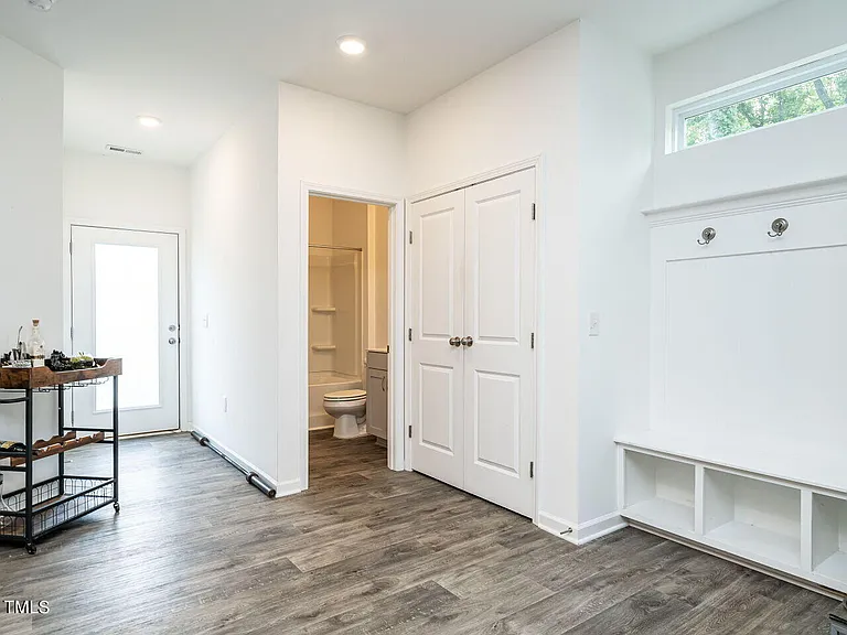 127 Boykin Ave — Photo 9