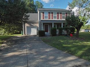 11 Collinswood Ct, Durham, NC 27703