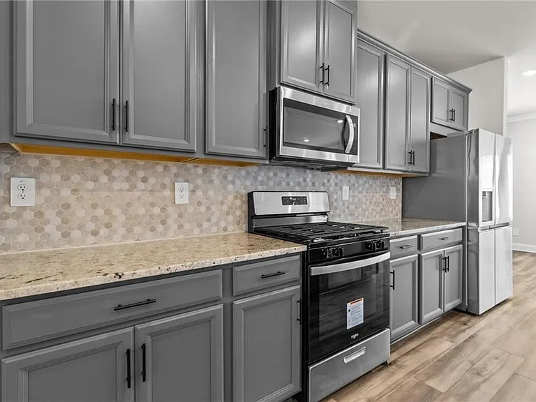 3614 Shore Wood Ave — Photo 12