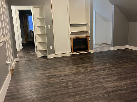 Living Room w/electric fire place