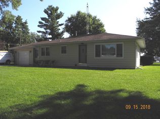 819 Hawthorne St, Earlville, IL 60518