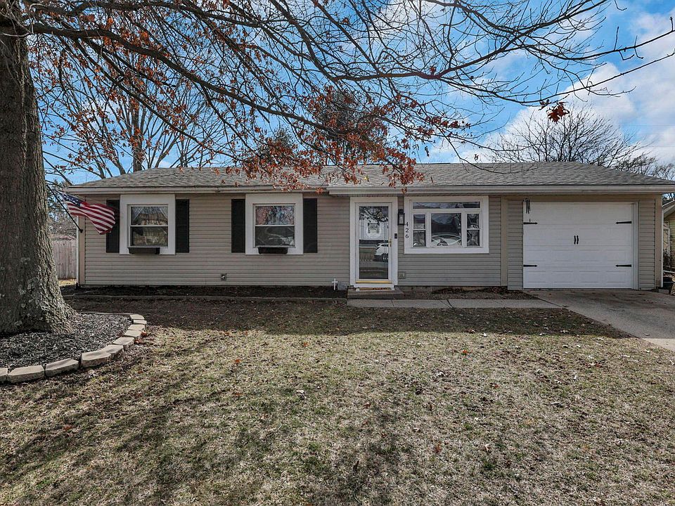 1st image of 426 Ridgemere Way