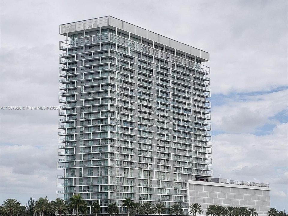 1st image of 2000 Metropica Way #1607