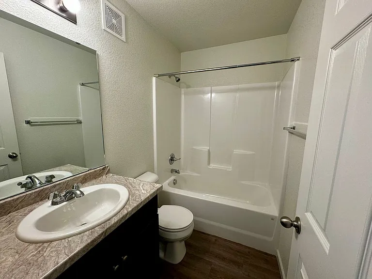 6335 Main St — Photo 18