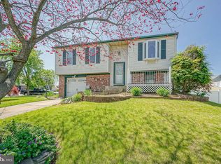 7850 Greenbrier Rd, Pennsauken, NJ 08109