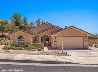 1098 N Ruby Pl, Washington, UT 84780