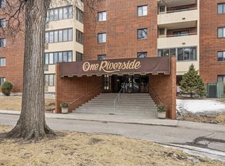 105 3rd St N APT 102, Moorhead, MN