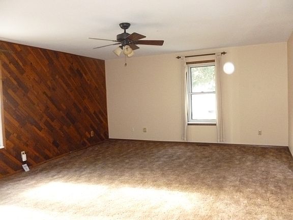 Find a large great room..