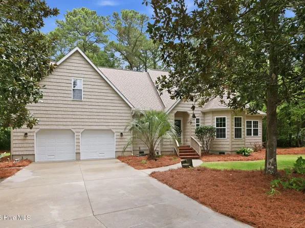 311 Winding Woods Way, Beaufort, NC 28516