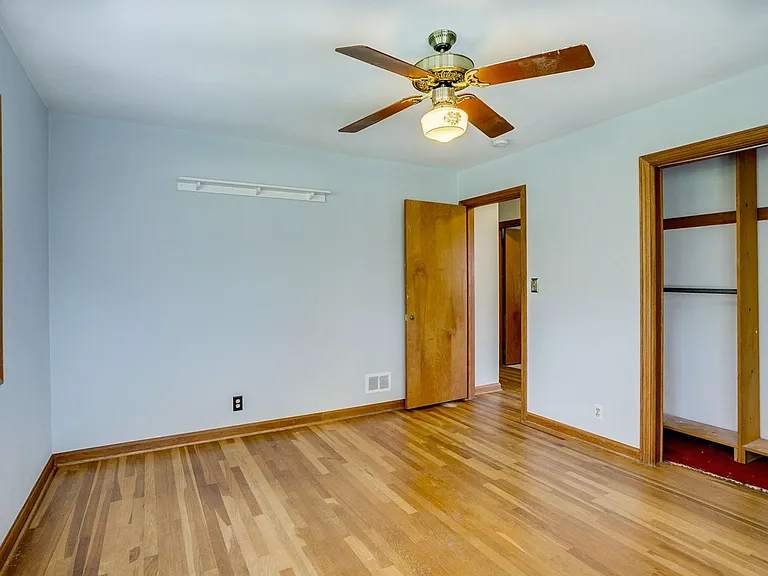 2110 Boudreau Dr — Photo 14