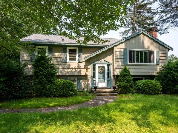 11 Riverbend Road, Wells, ME 04090